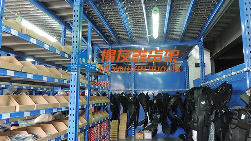 汽车滤清器种类揭秘：如何选择合适的守护者
