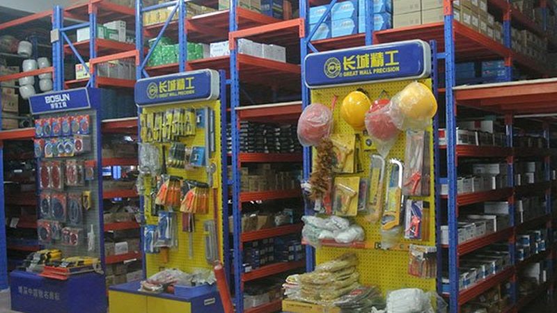 汽车前后保险杠改装：揭秘外观升级背后的技术奥秘**
